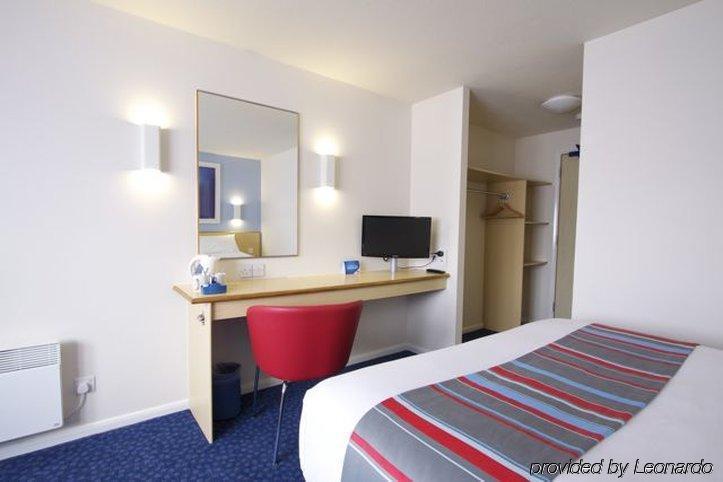 Travelodge Liverpool Stonedale Park Luaran gambar
