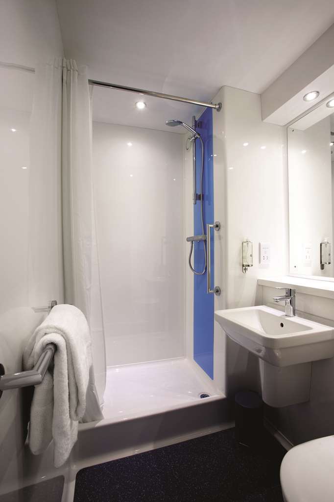 Travelodge Liverpool Stonedale Park Bilik gambar