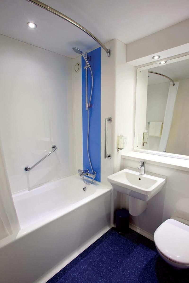 Travelodge Liverpool Stonedale Park Luaran gambar