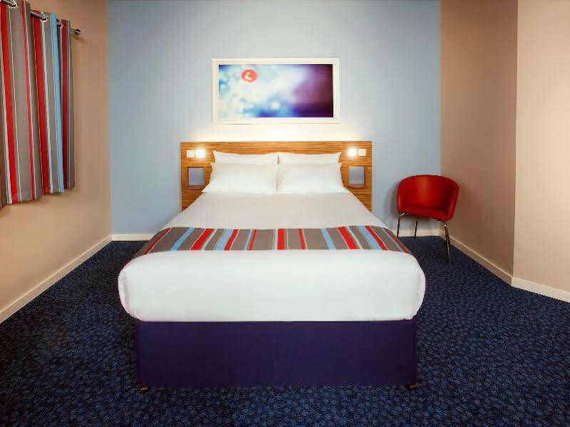Travelodge Liverpool Stonedale Park Luaran gambar