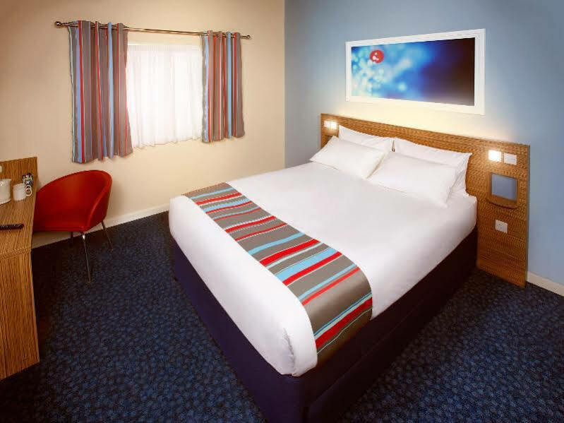 Travelodge Liverpool Stonedale Park Luaran gambar