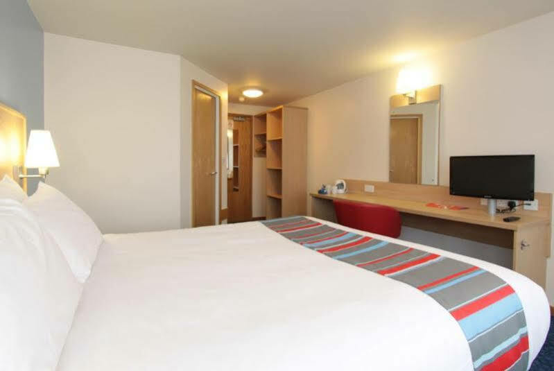 Travelodge Liverpool Stonedale Park Luaran gambar